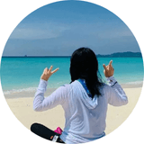 宮古島/レストランサービスで勤務された女性の写真